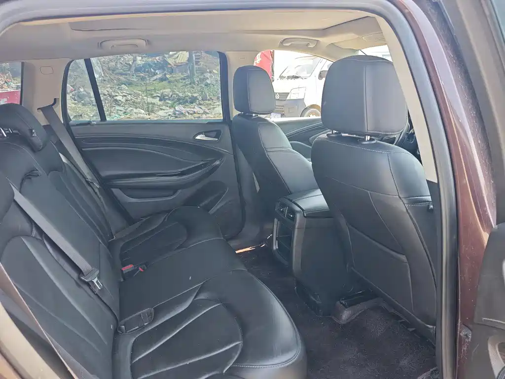 Buick Envision Plus 2018 — фото 16