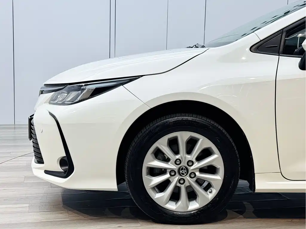 Toyota Corolla 2020 — фото 22