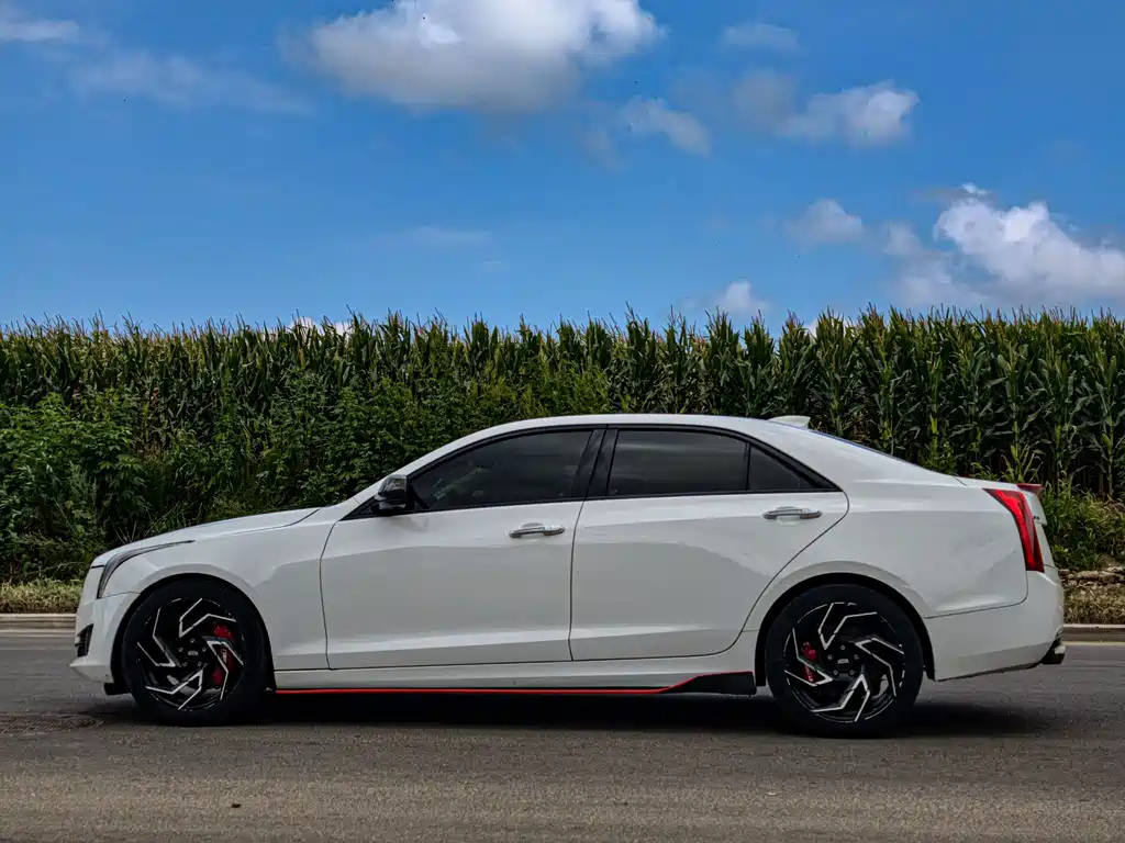 Cadillac ATS-L 2018 — фото 10