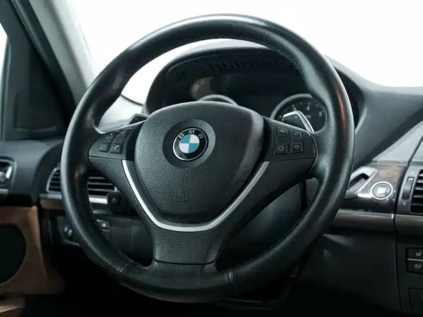 BMW X6 2012