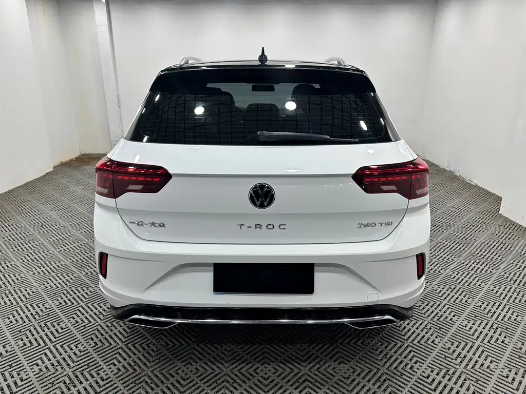 Volkswagen T-Roc 2022 — фото 8