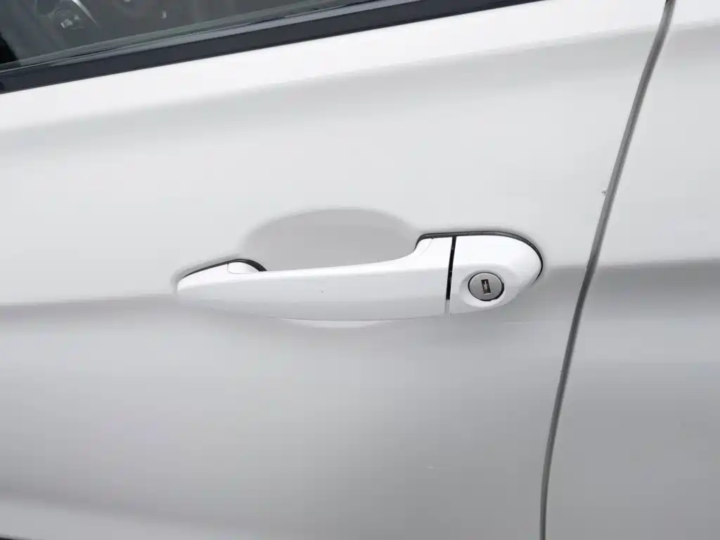 BMW 3 Series 2014 — фото 18