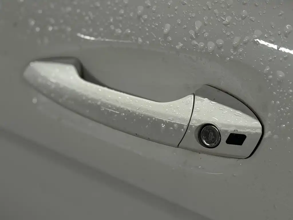 Mercedes-Benz C-Class 2012 — фото 18