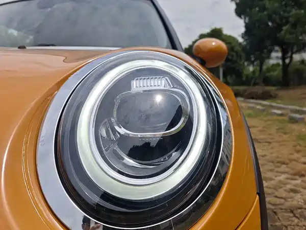MINI 2015