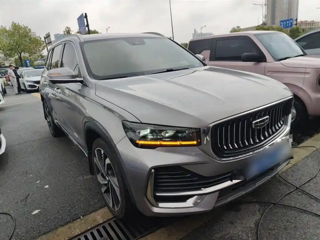 Geely Xingyue L 2023 — фото 4