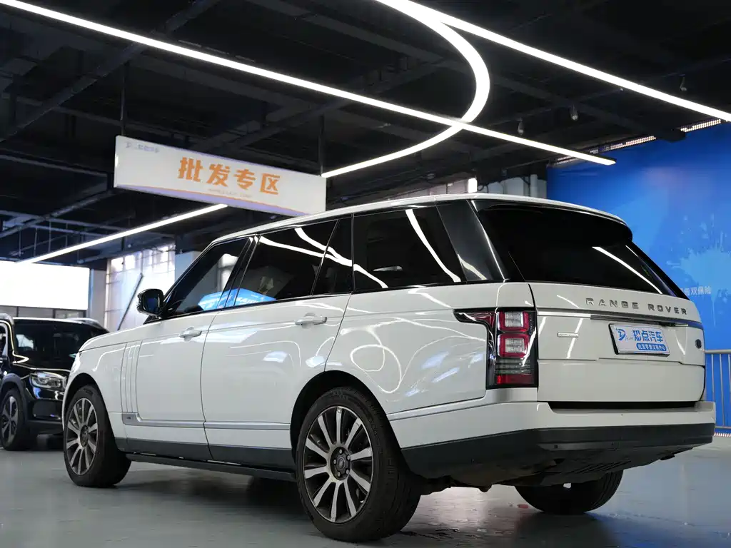 Land Rover Range Rover 2016 — фото 30