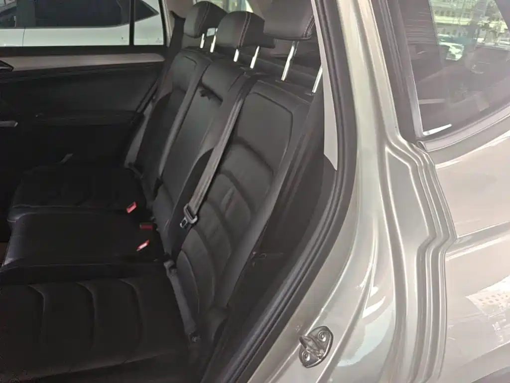 Volkswagen Tiguan L 2018 — фото 17