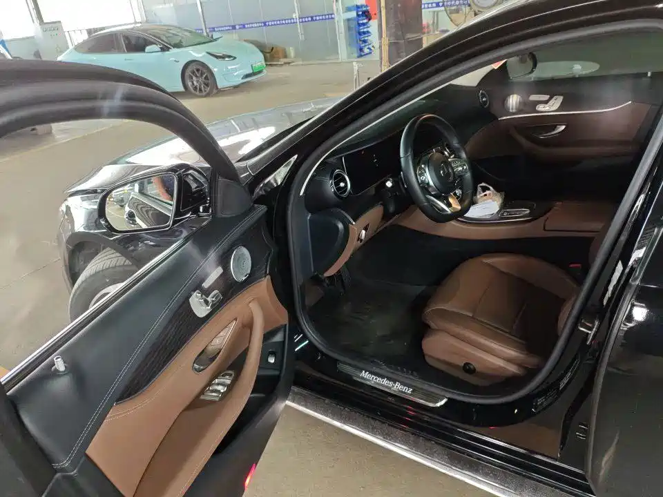 Mercedes-Benz E-Class 2019
