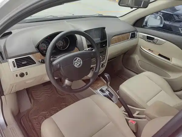 Buick Excelle 2015