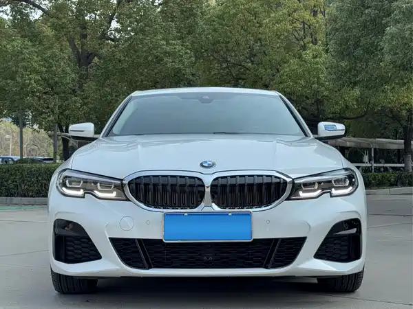 BMW 3 Series 2021
