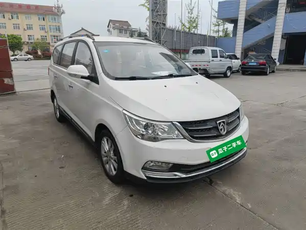 Baojun 730 2016