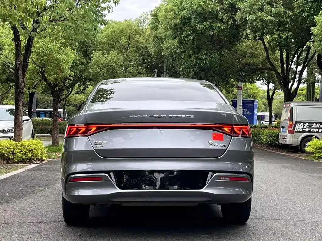 BYD Qin PLUS 2022 — фото 5
