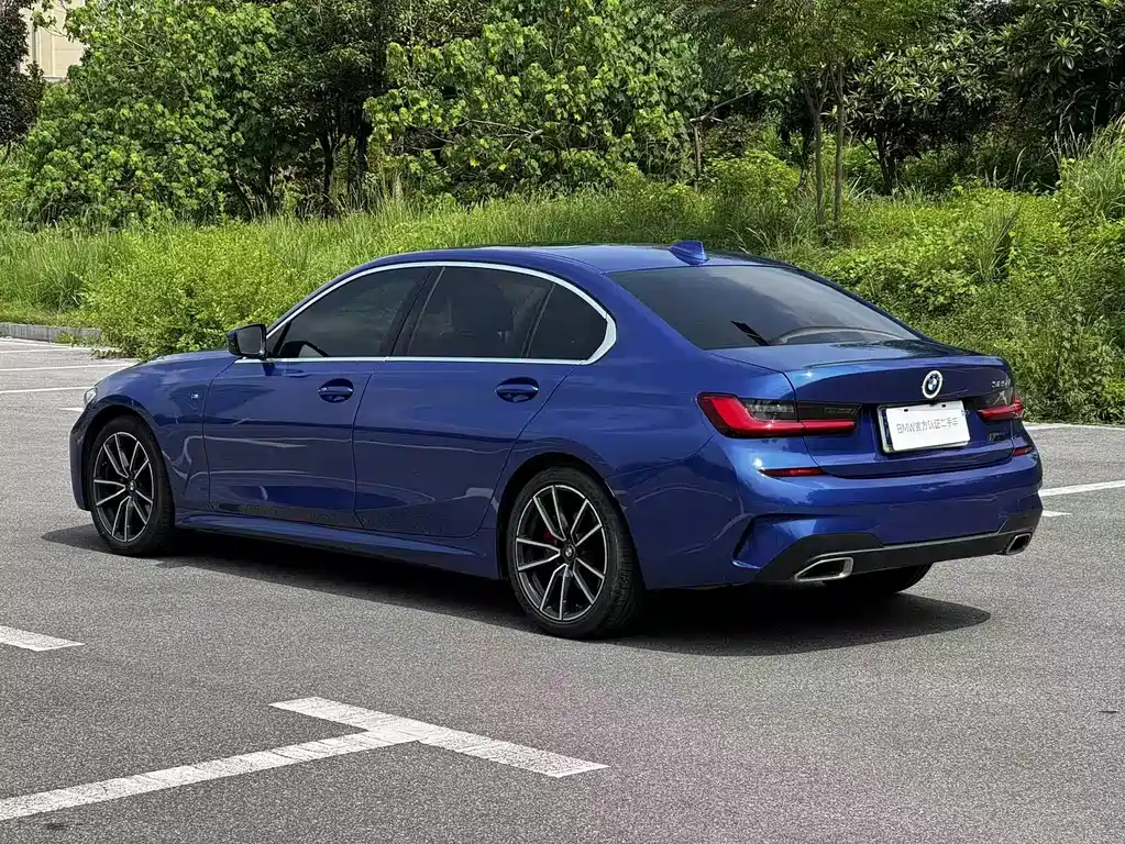 BMW 3 Series 2021