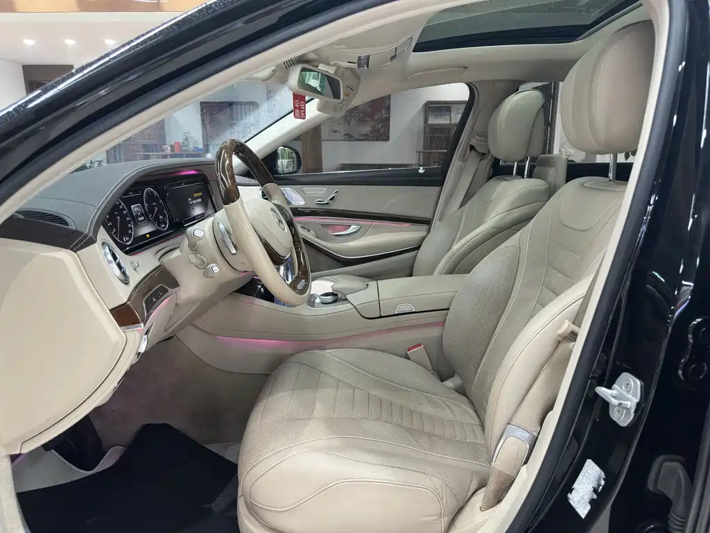 Mercedes-Benz S-Class 2013