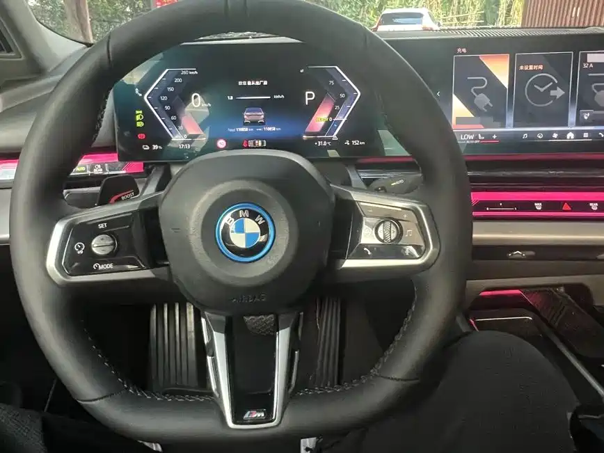 BMW i5 2024 — фото 7