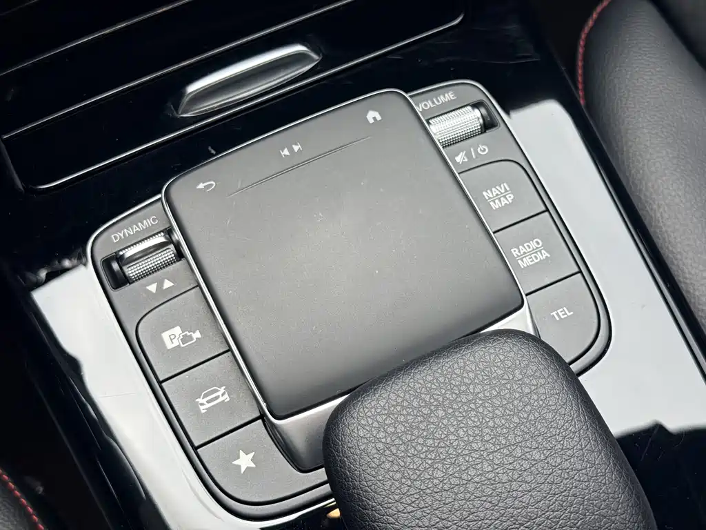 Mercedes-Benz CLA 2022 — фото 20