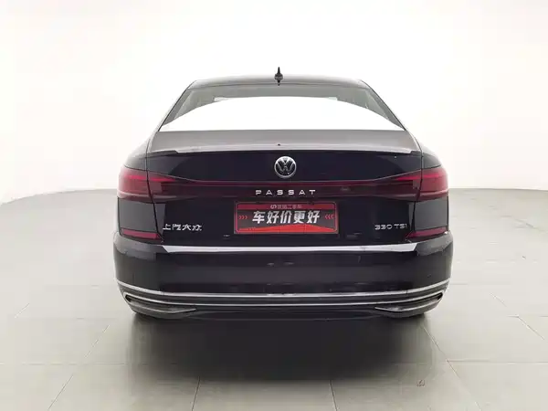 Volkswagen Passat 2023