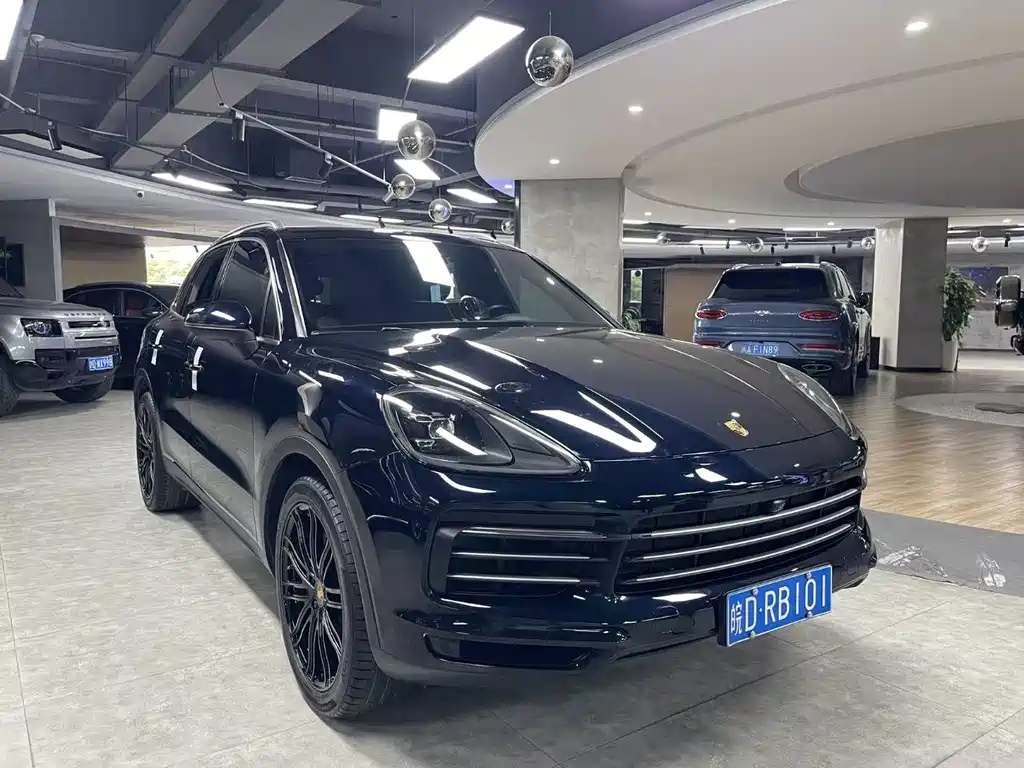 Porsche Cayenne 2020