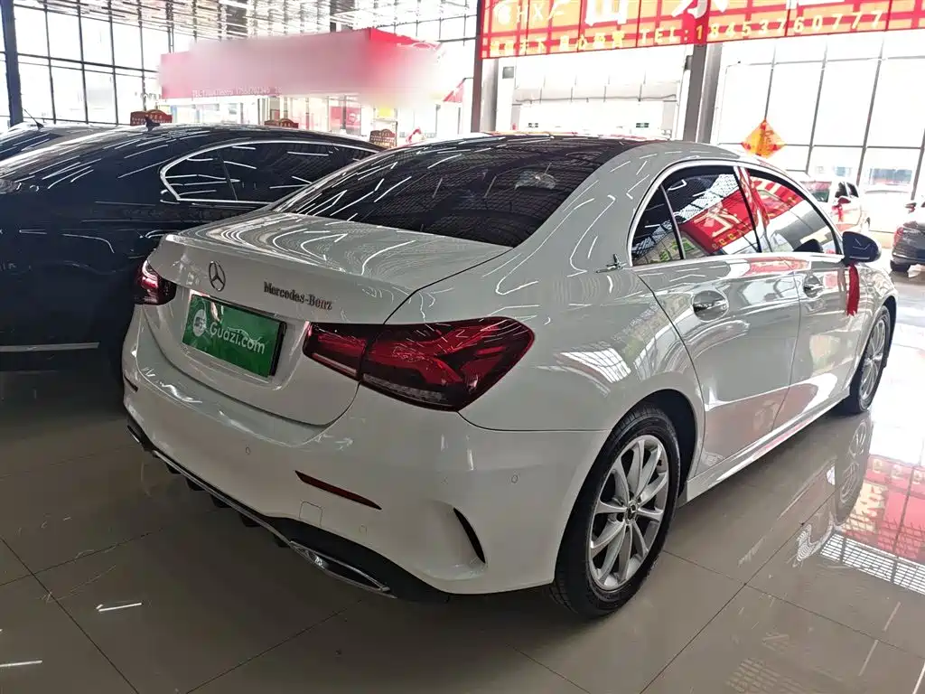 Mercedes-Benz A-Class 2022 — фото 5