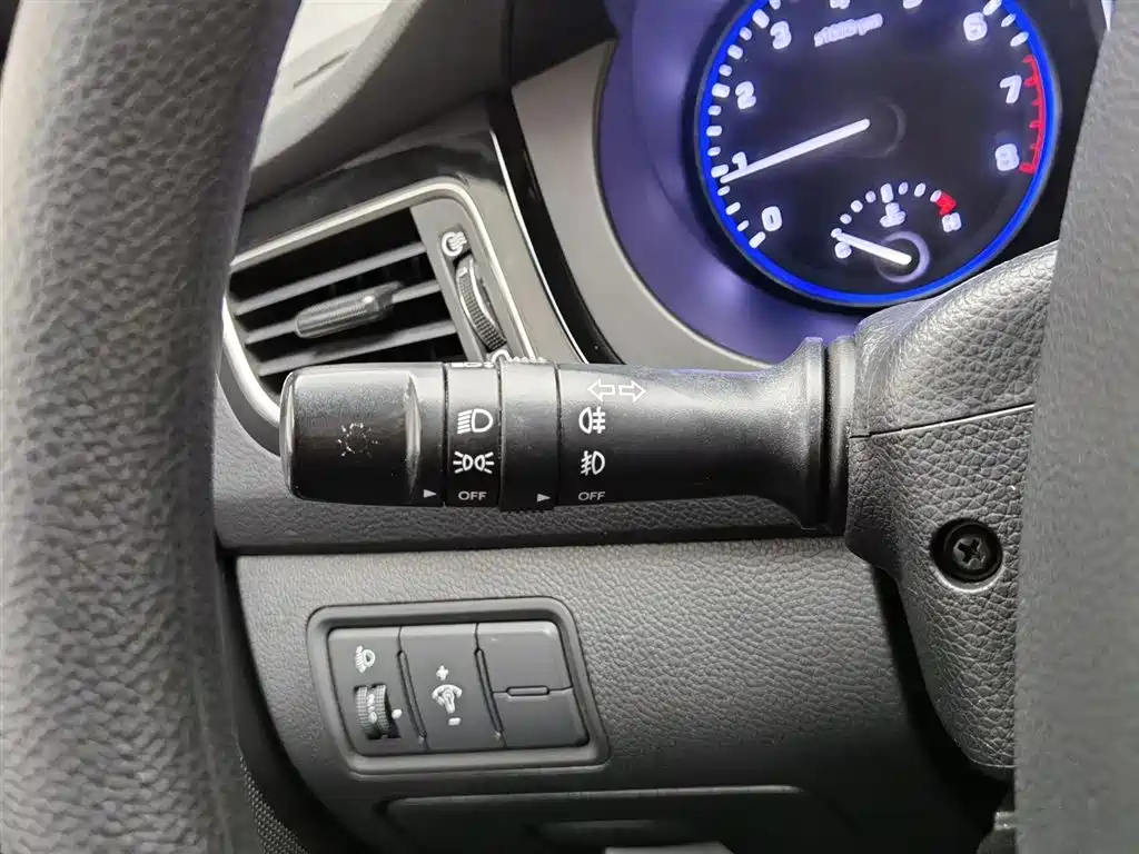 Hyundai Mistra 2017 — фото 21