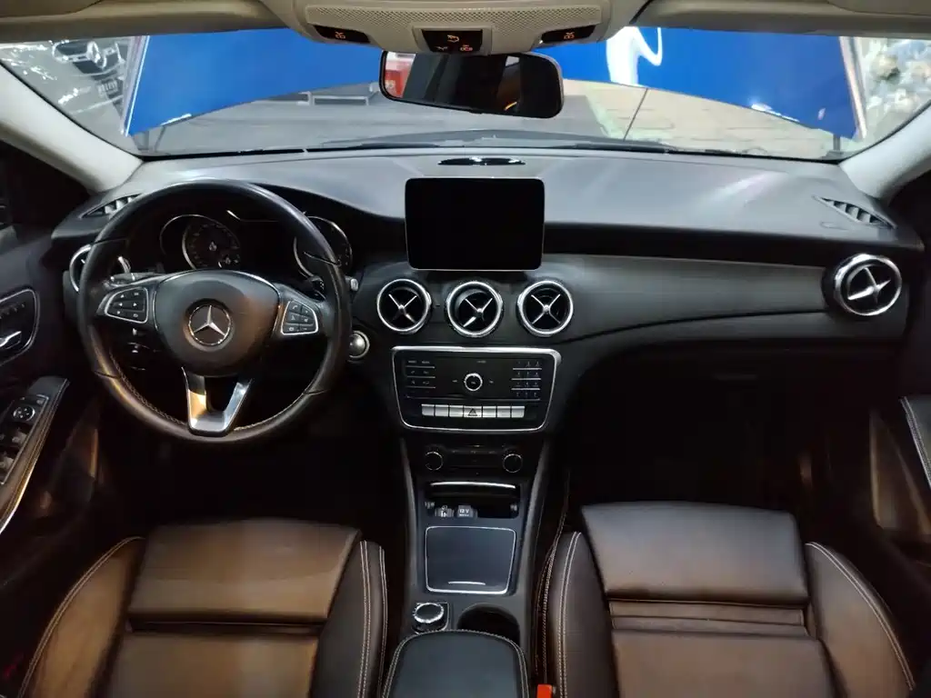 Mercedes-Benz GLA 2019 — фото 19