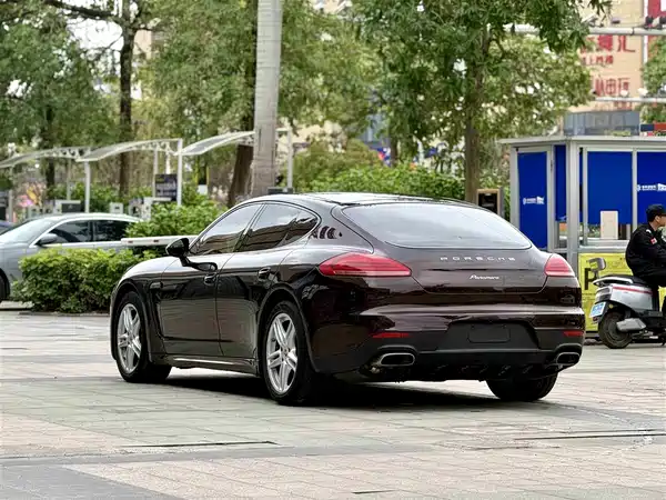 Porsche Panamera 2014
