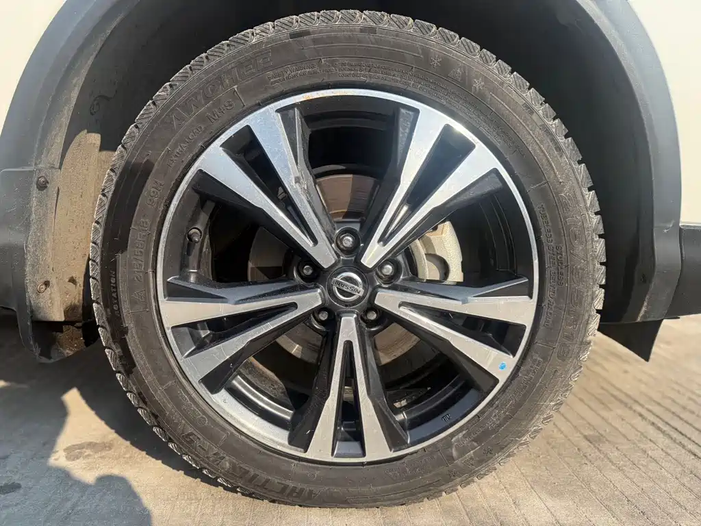Nissan Qashqai 2021 — фото 15