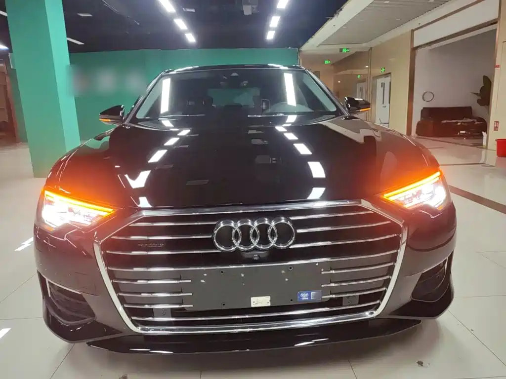 Audi A6L 2022