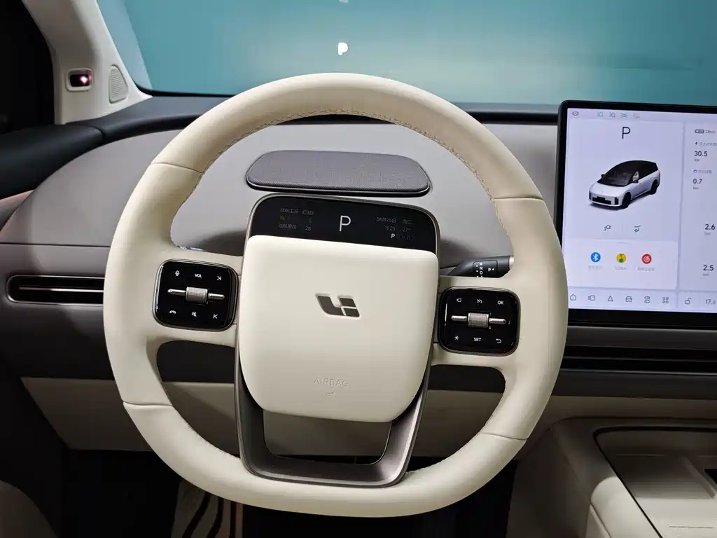 Li Auto i8 2025 — фото 15