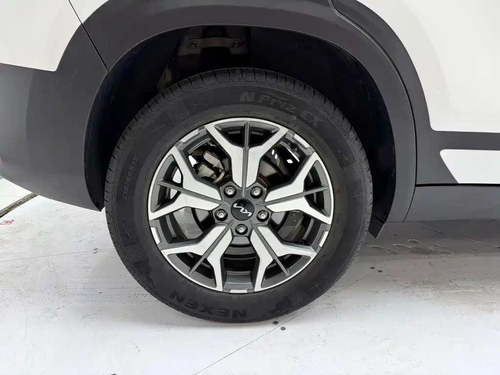 Kia KX3 2022 — фото 8