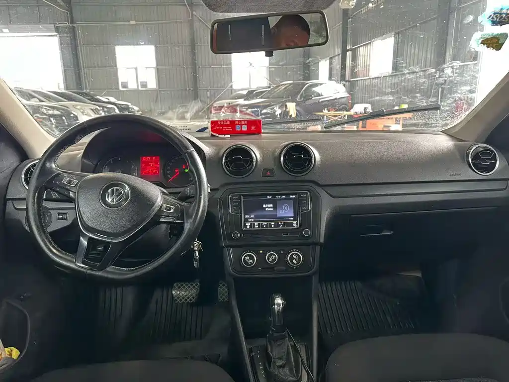 Volkswagen Jetta 2018