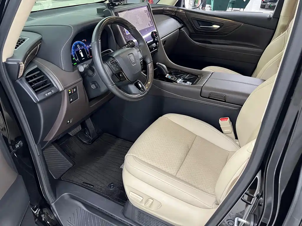 Toyota Vellfire 2024 — фото 21