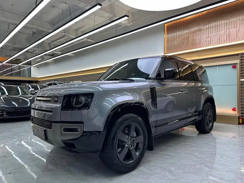 Land Rover Defender 2022 — фото 1