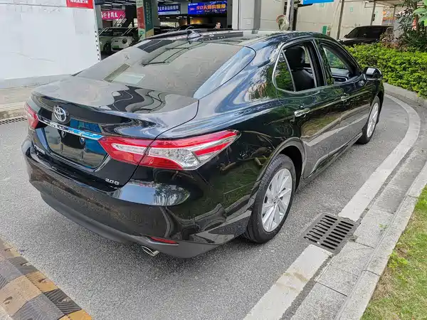 Toyota Camry 2021
