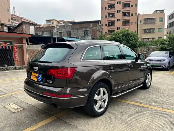 Audi Q7 2010