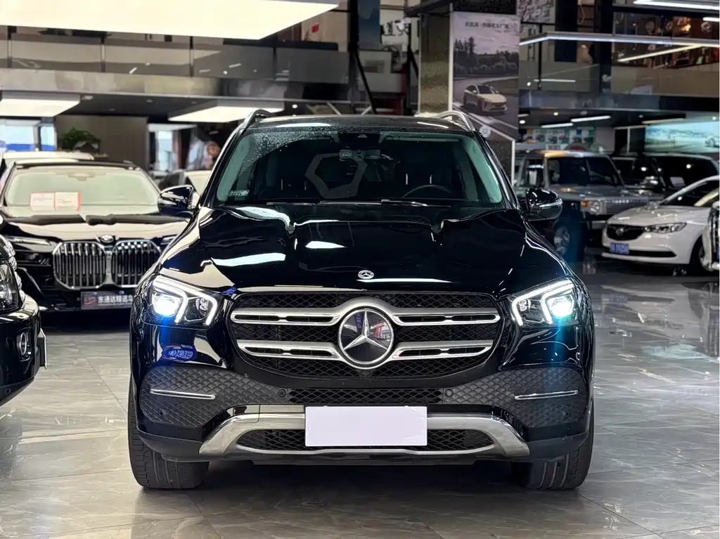 Mercedes-Benz GLE 2023 — фото 2