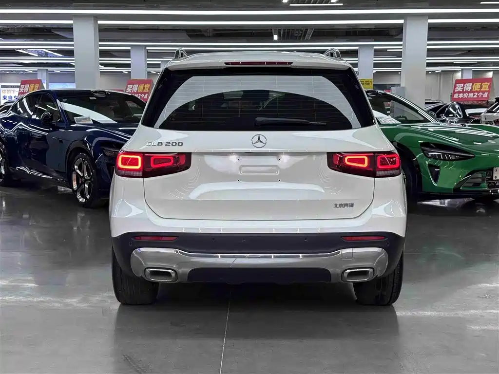 Mercedes-Benz GLB 2022 — фото 12