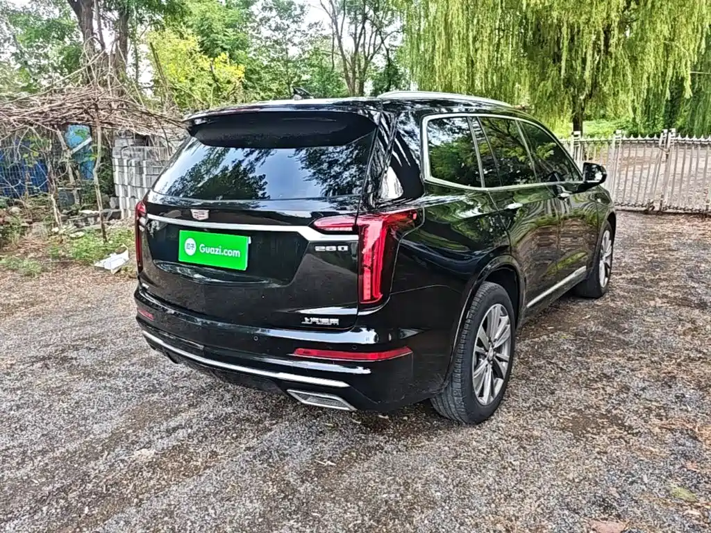 Cadillac XT6 2020 — фото 7