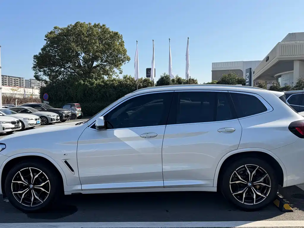 BMW X3 2023 — фото 10