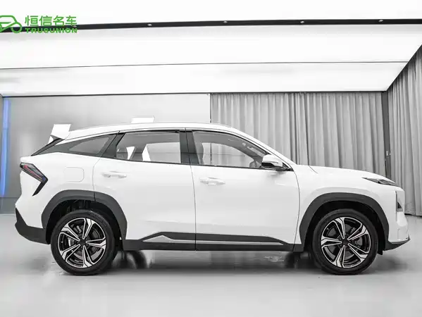Geely Galaxy L7 2024