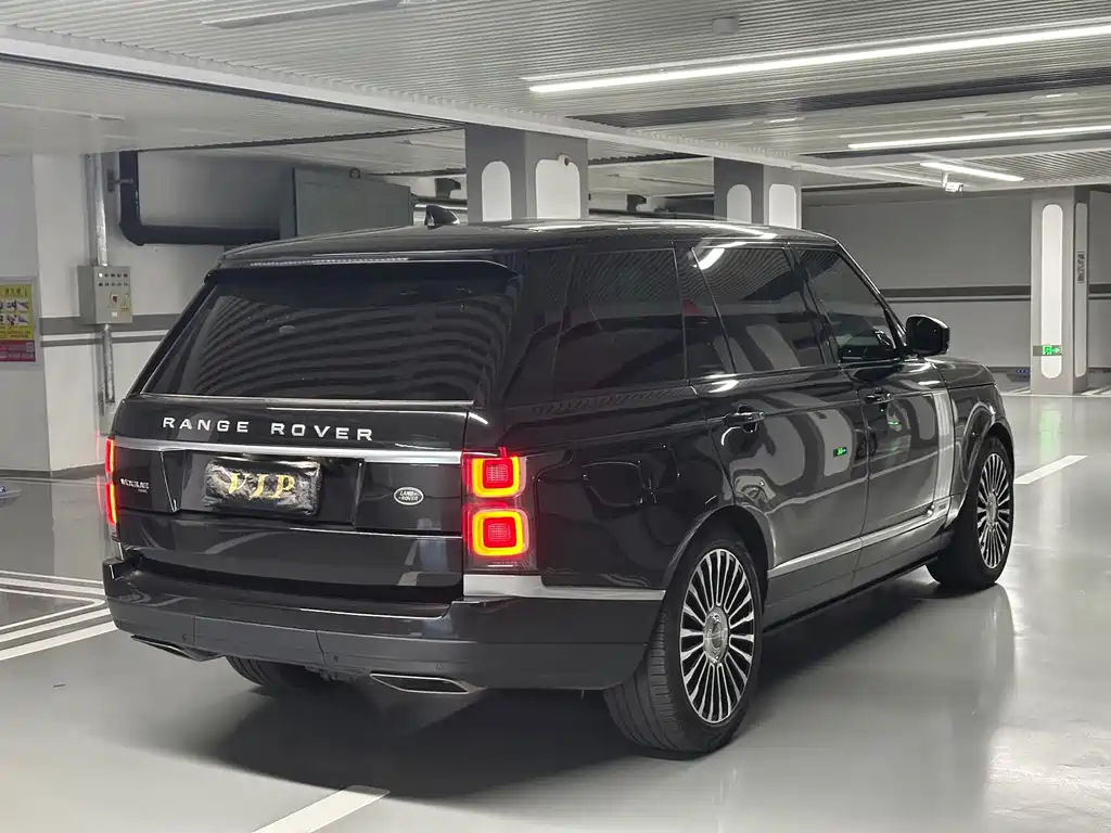Land Rover Range Rover 2020 — фото 29
