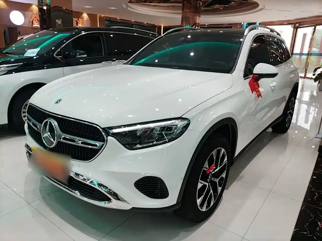 Mercedes-Benz GLC 2025 — фото 1