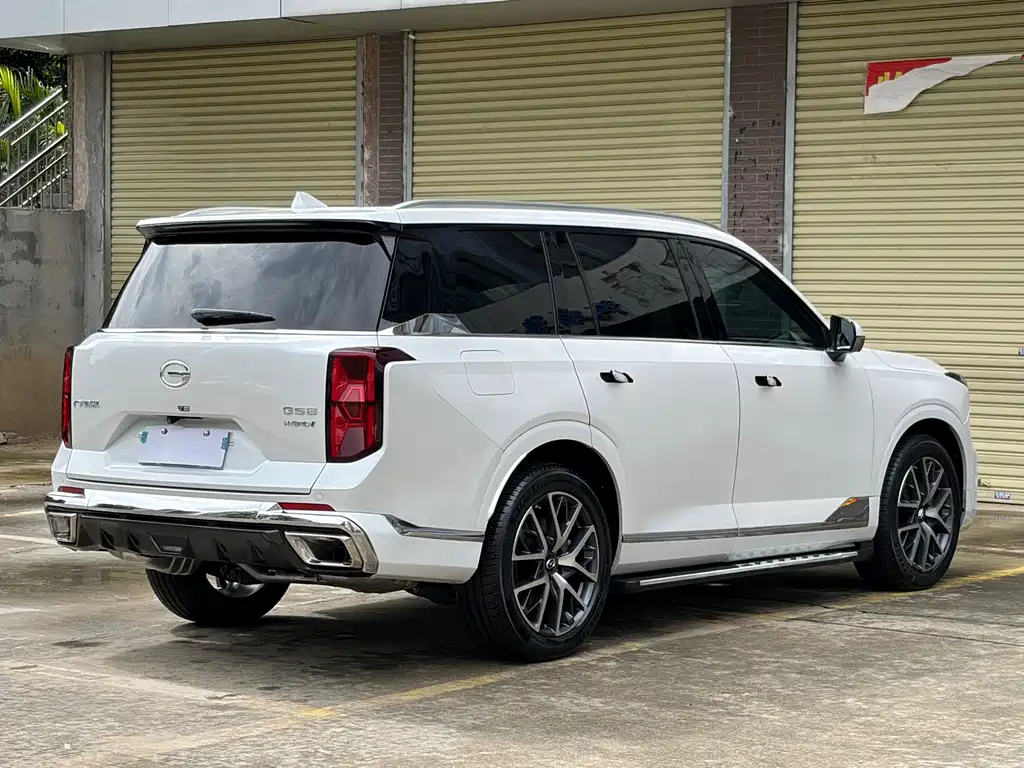 GAC Motor Trumpchi GS8 2023 — фото 4