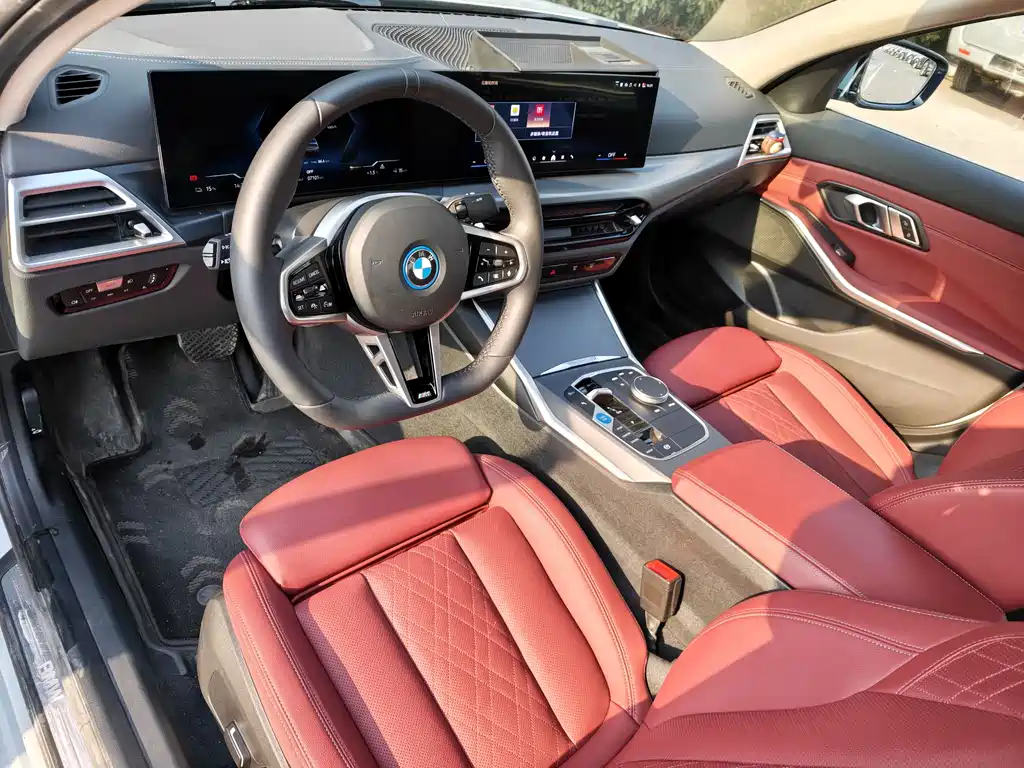 BMW i3 2025 — фото 6
