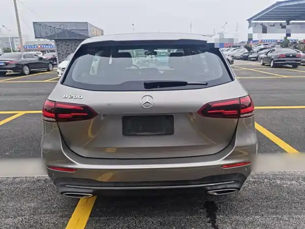 Mercedes-Benz B-Class 2021