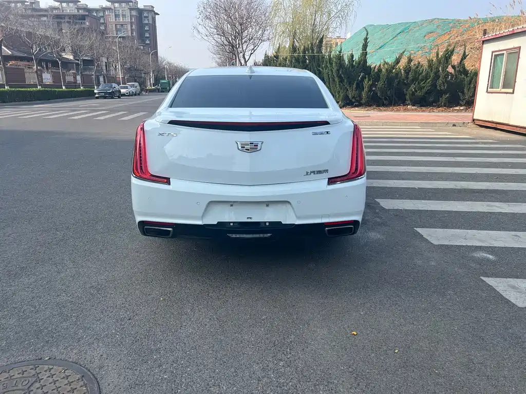 Cadillac XTS 2018 — фото 4