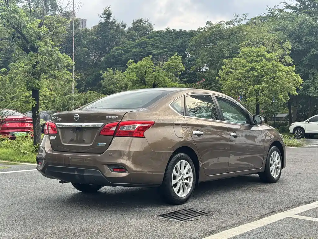 Nissan Sylphy 2017 — фото 23