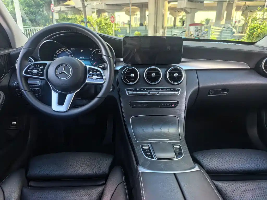 Mercedes-Benz C-Class 2019