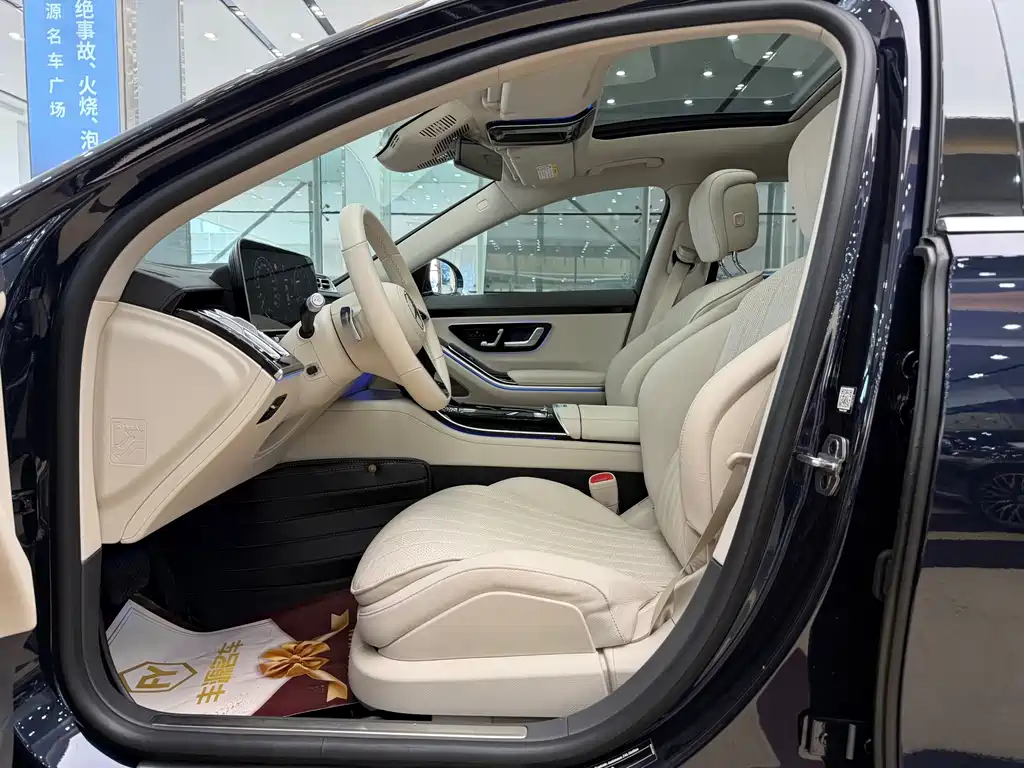 Mercedes-Benz S-Class 2023 — фото 4