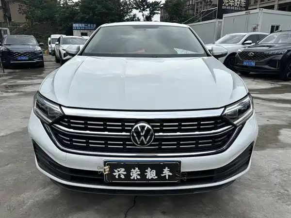 Volkswagen Sagitar 2023